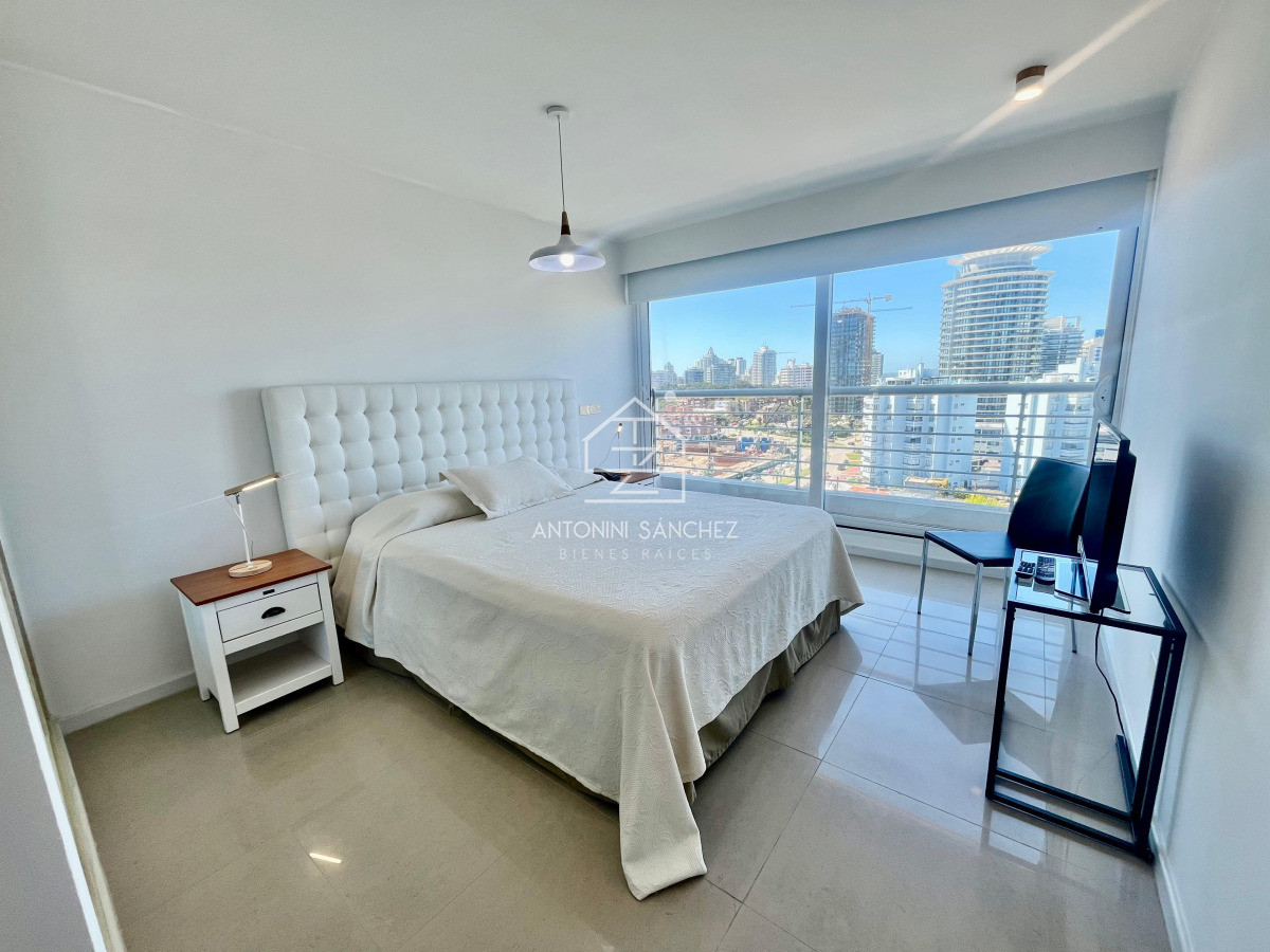Apartamento ID.2825 - VENTA APARTAMENTO 3 DORMITORIO PUNTA DEL ESTE