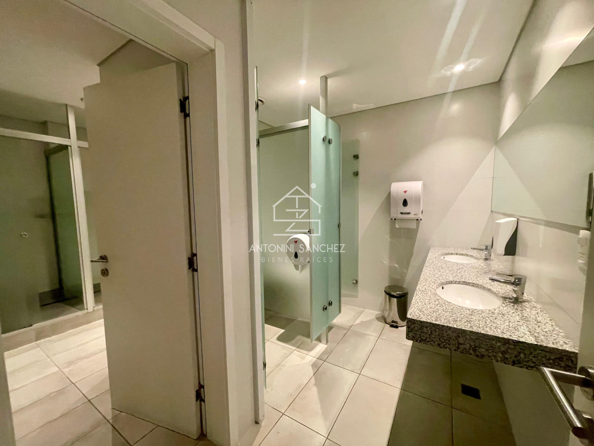 Apartamento ID.2251 - Venta de Apartamento en Roosevelt-Punta Del Este 