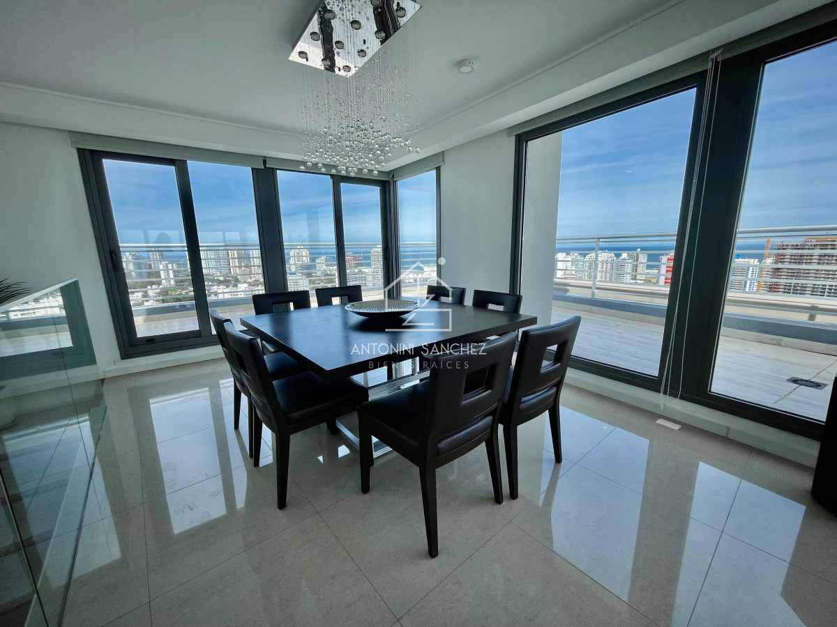 Apartamento ID.1128 - Venta Penthouse Punta Del Este