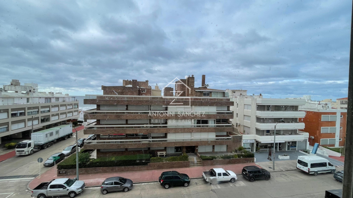 Apartamento ID.2209 - VENTA APARTAMENTO DE 2 DORMITORIO EN PENINSULA PUNTA DEL ESTE