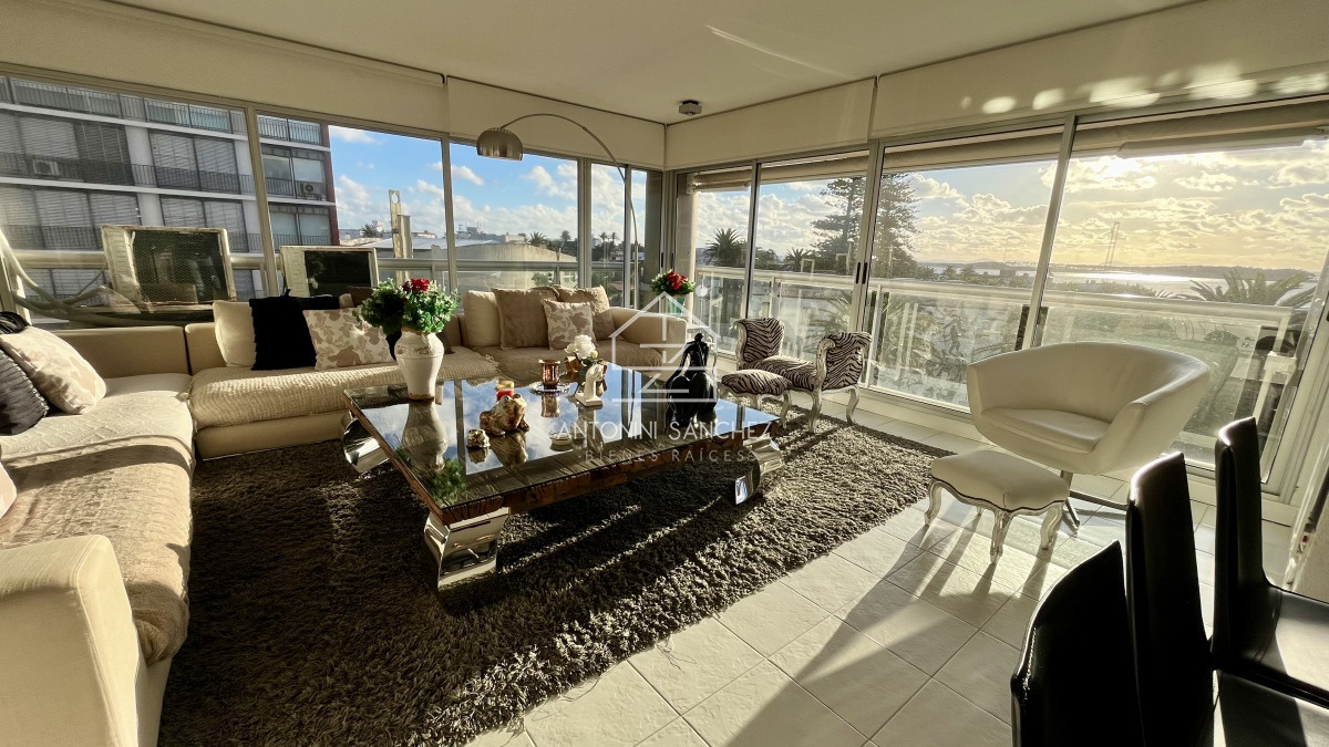 Apartamento ID.419 - Apartamento venta 3 dormitorios Punta del Este
