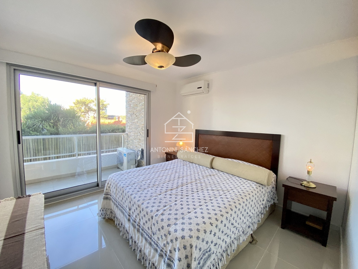 Apartamento ID.408 - Venta apartamento 3 dormitorios Punta del Este