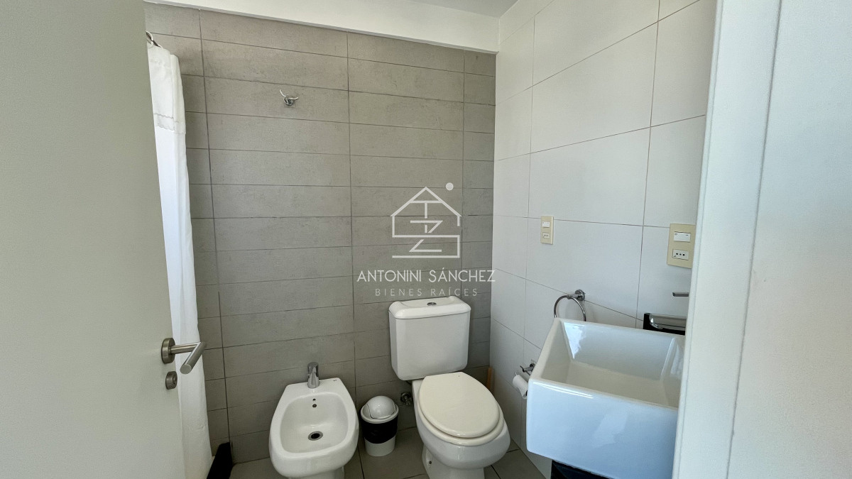 Apartamento ID.2058 - Venta Apartamento 1 Dormitorios Península Punta del Este