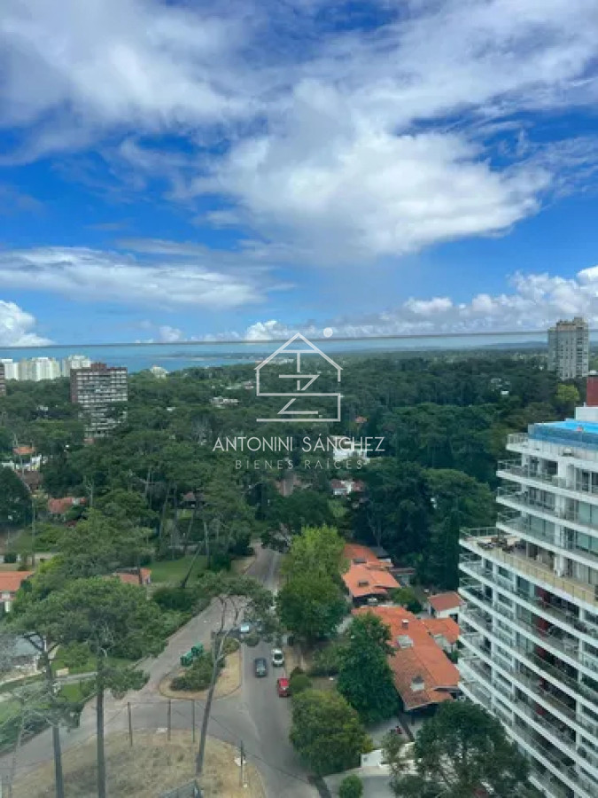 Apartamento ID.2251 - Venta de Apartamento en Roosevelt-Punta Del Este 