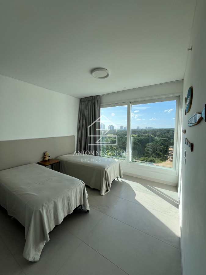 Apartamento ID.2398 - VENTA APARTAMENTO 4 SUITES LE PARC 3 PLAYA BRAVA PUNTA DEL ESTE 
