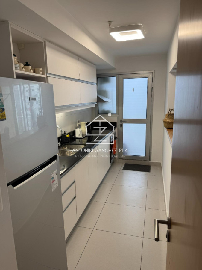 Apartamento ID.3811 - PISO ALTO EN ROOSEVELT CON SERVICIOS