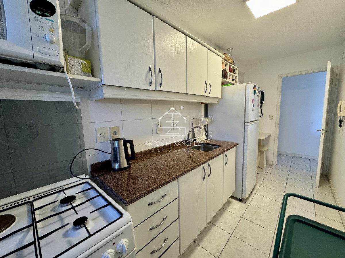 Apartamento ID.1082 - Venta apartamento 2 dormitorios 2 baños Punta del Este