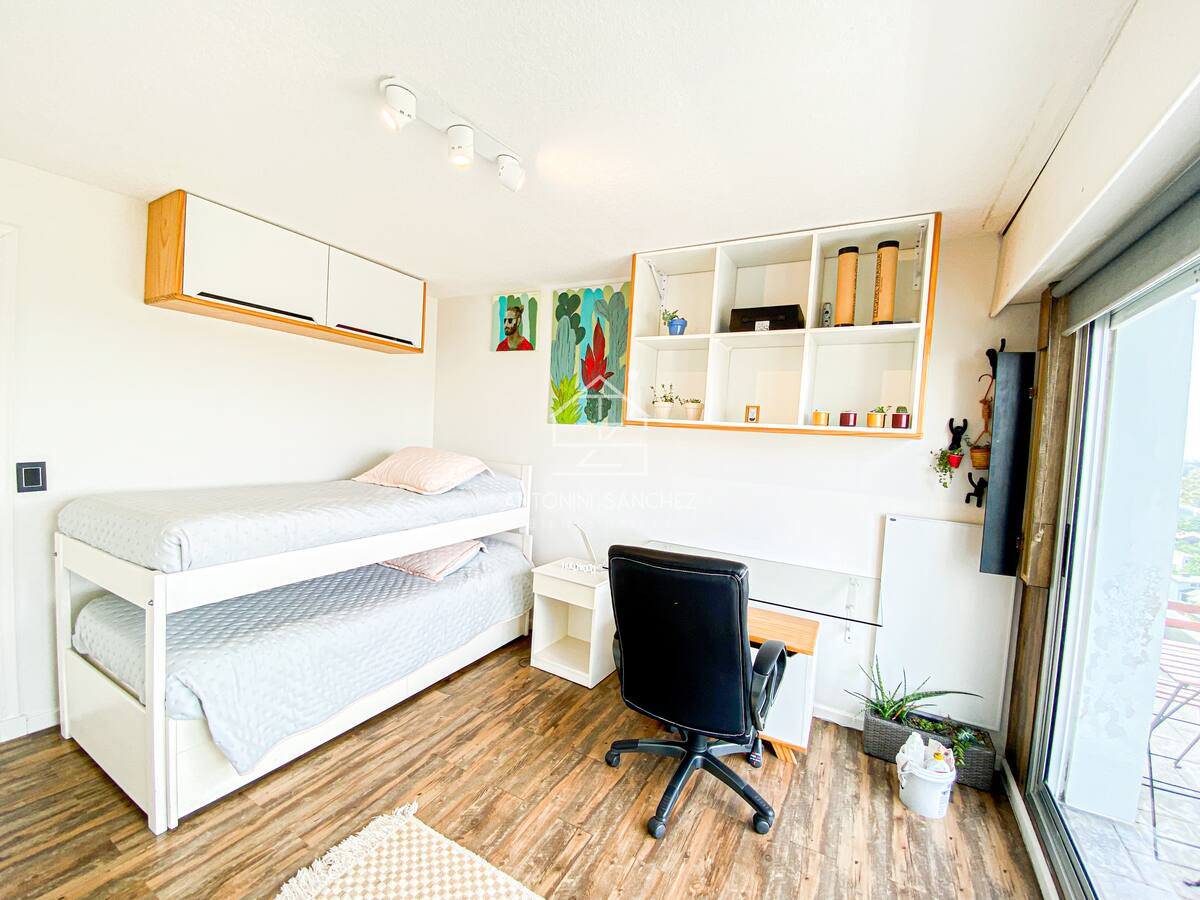Apartamento ID.2575 - Venta alquiler apartamento 2 dormitorios Punta del Este