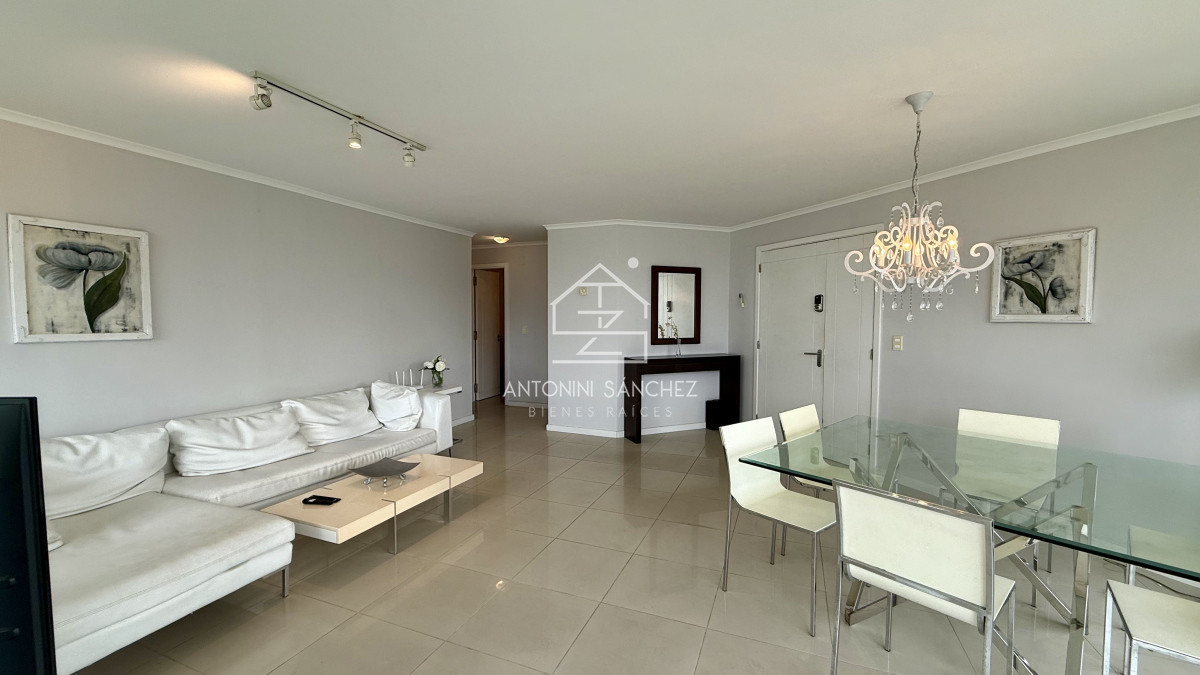 Apartamento ID.1254 - Venta apartamento 3 dormitorios mas dependencia Punta del Este
