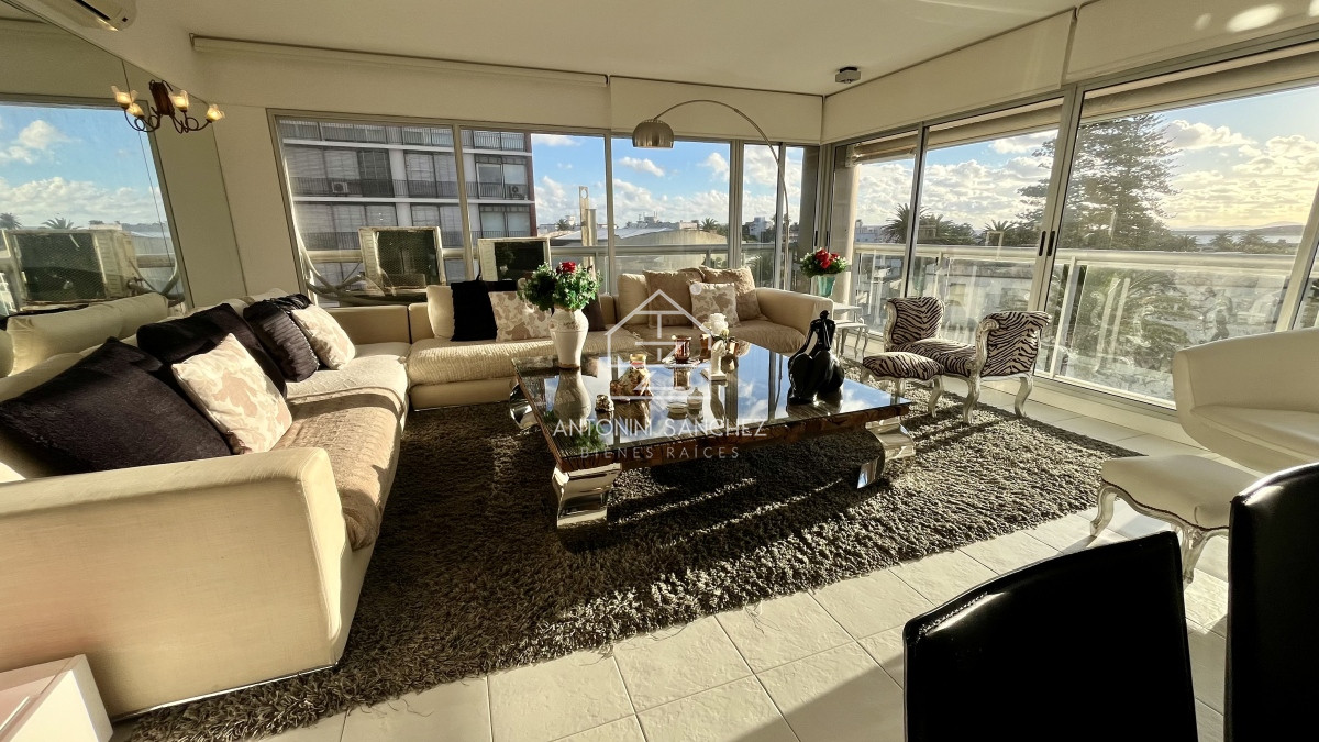 Apartamento ID.419 - Apartamento venta 3 dormitorios Punta del Este