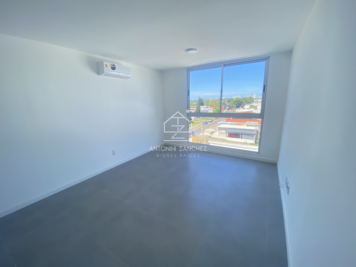 Apartamento ID.1893 - En venta apartamento en Maldonado, muy buena Renta.