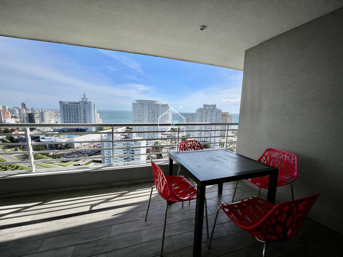Apartamento ID.1129 - Venta apartamento 2 dormitorios Punta Del Este