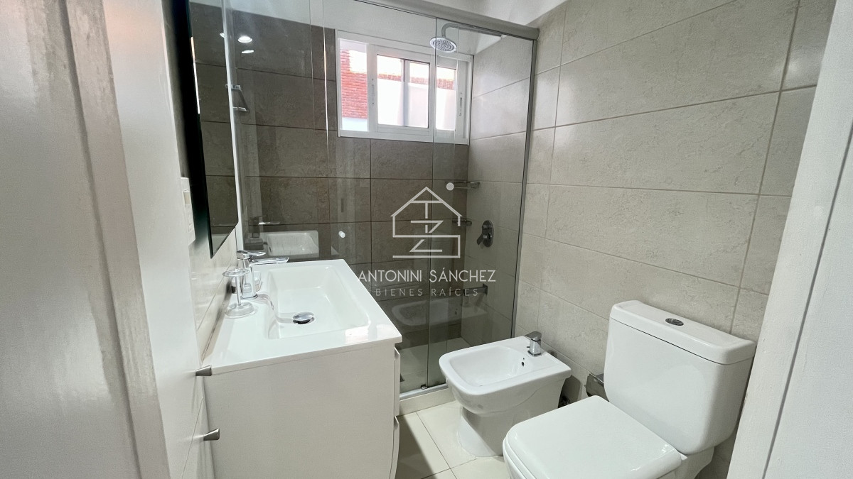 Apartamento ID.971 - Venta Apartamento 2 Dormitorios Mansa Punta del Este