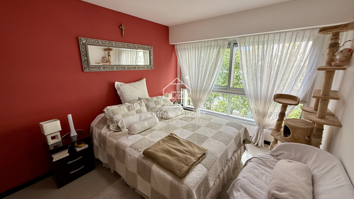 Apartamento ID.2964 - VENTA APARTAMENTO 2 DORMITORIOS MANSA PUNTA DEL ESTE