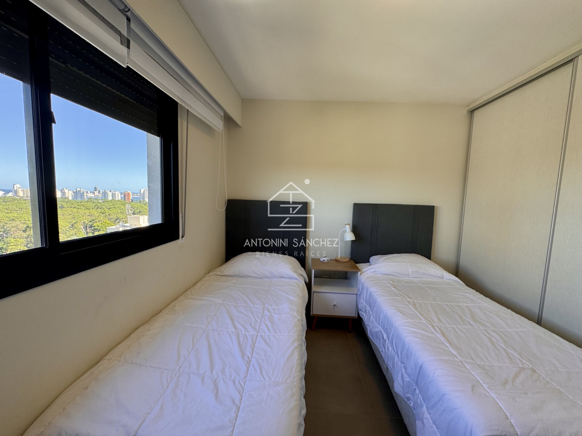 Apartamento ID.1865 - Venta apartamento 2 dormitorios 2 baños Punta del Este