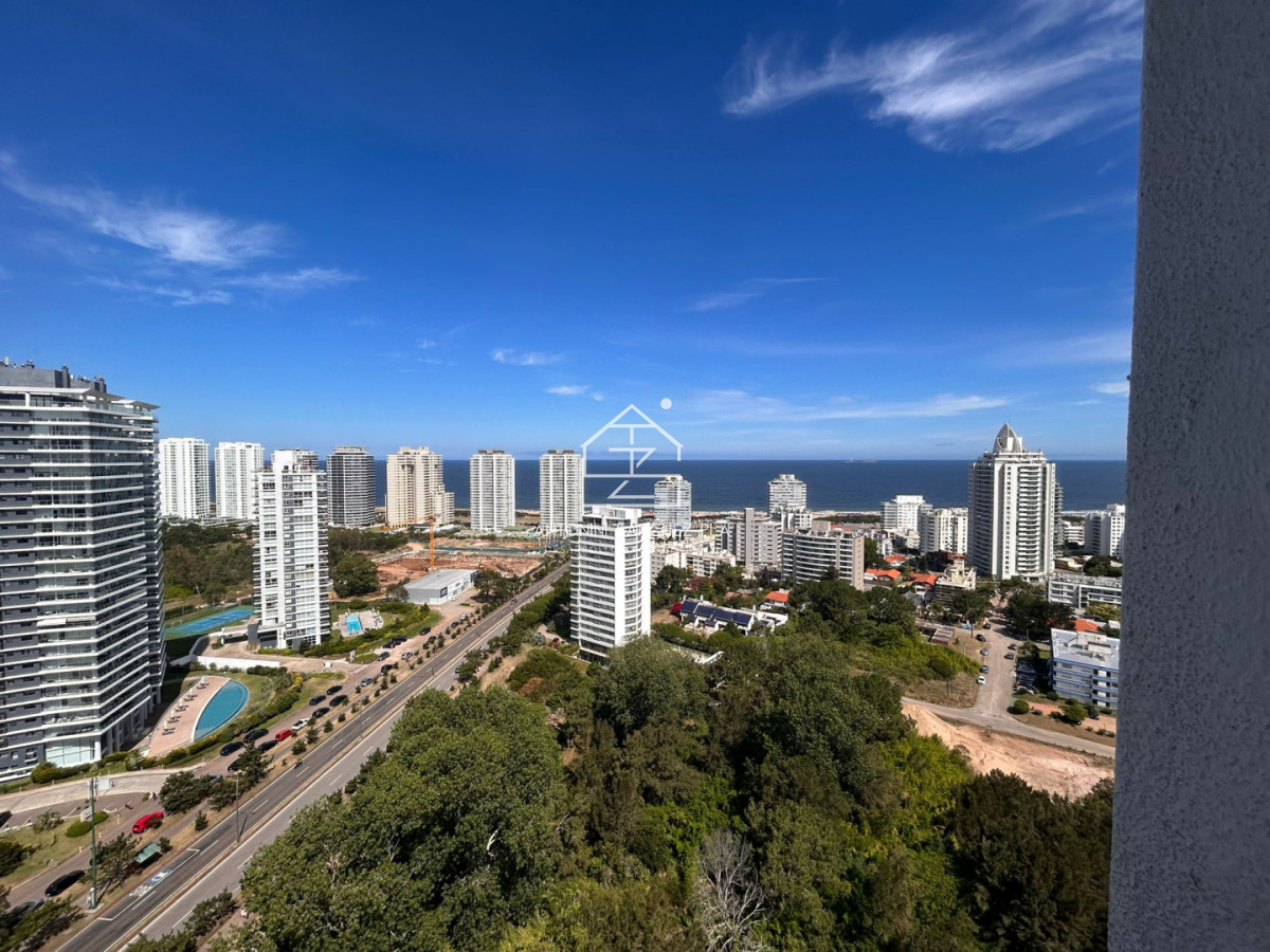 Apartamento ID.3865 - HERMOSO PENTHOUSE EN VENTA OCEAN DRIVE