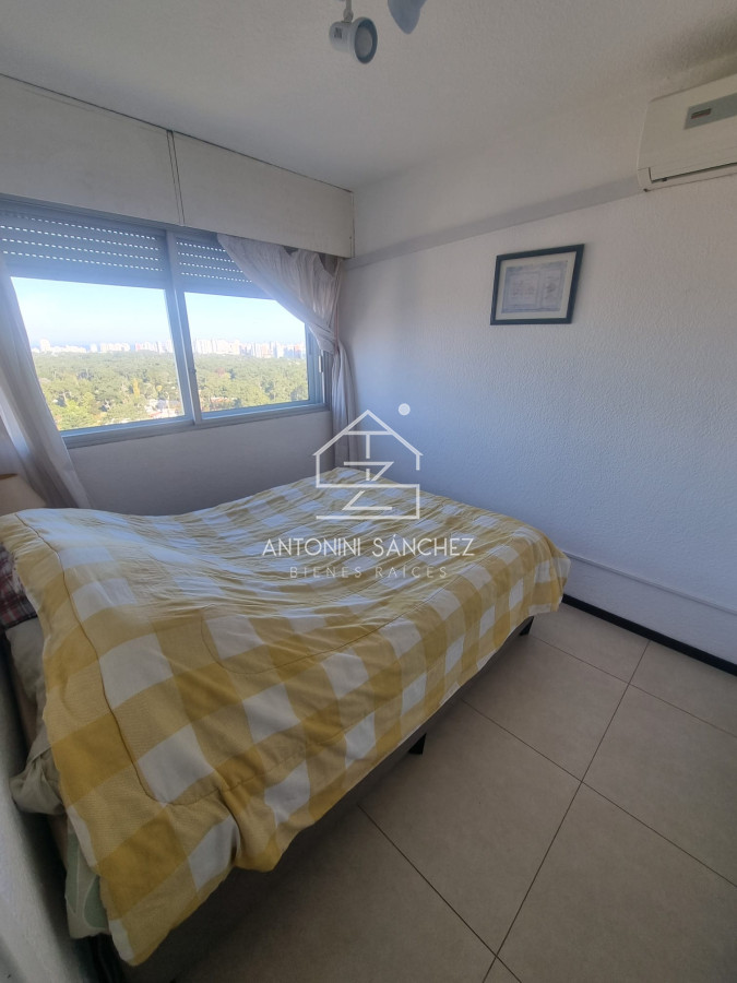 Apartamento ID.2125 - Venta Apartamento 3 dormitorios Punta del este Roosevelt
