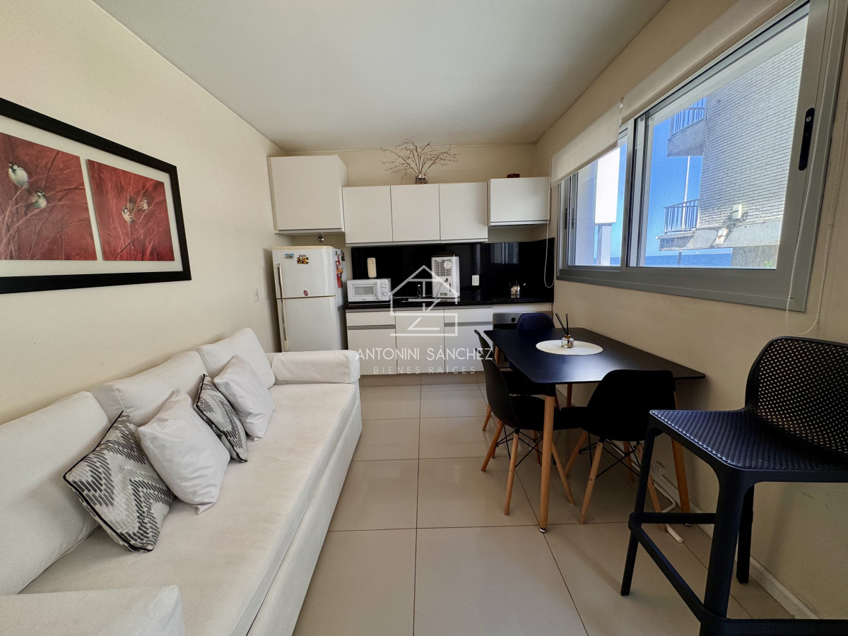 Apartamento ID.1864 - Venta apartamento 1 dormitorio Punta del Este