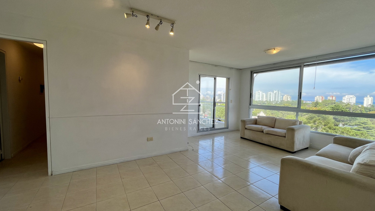 Apartamento ID.1999 - Venta Apartamento 3 Dormitorios Punta del Este 
