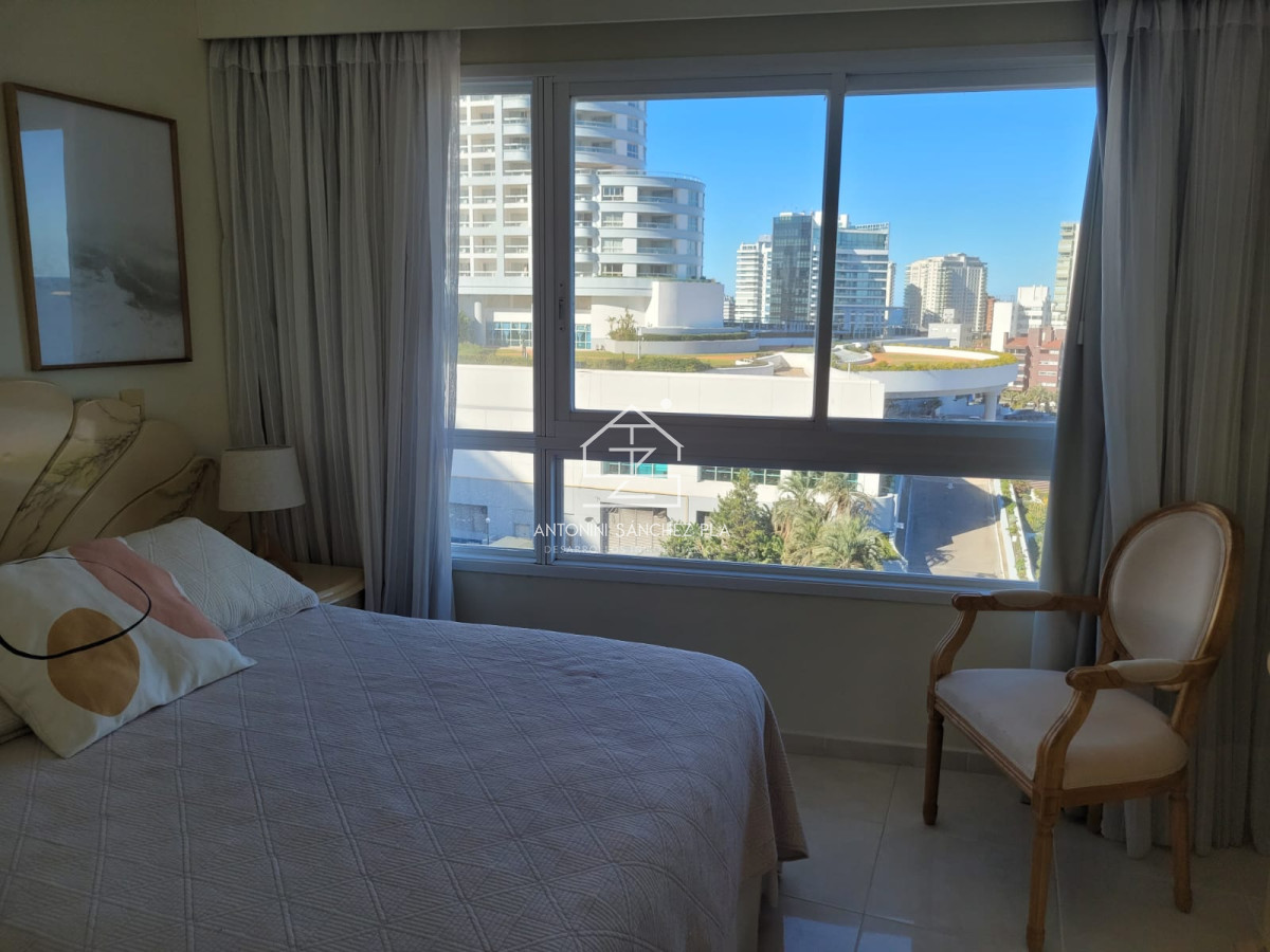 Apartamento ID.3504 - Venta Apartamento 3 Dormitorios Punta del Este Mansa