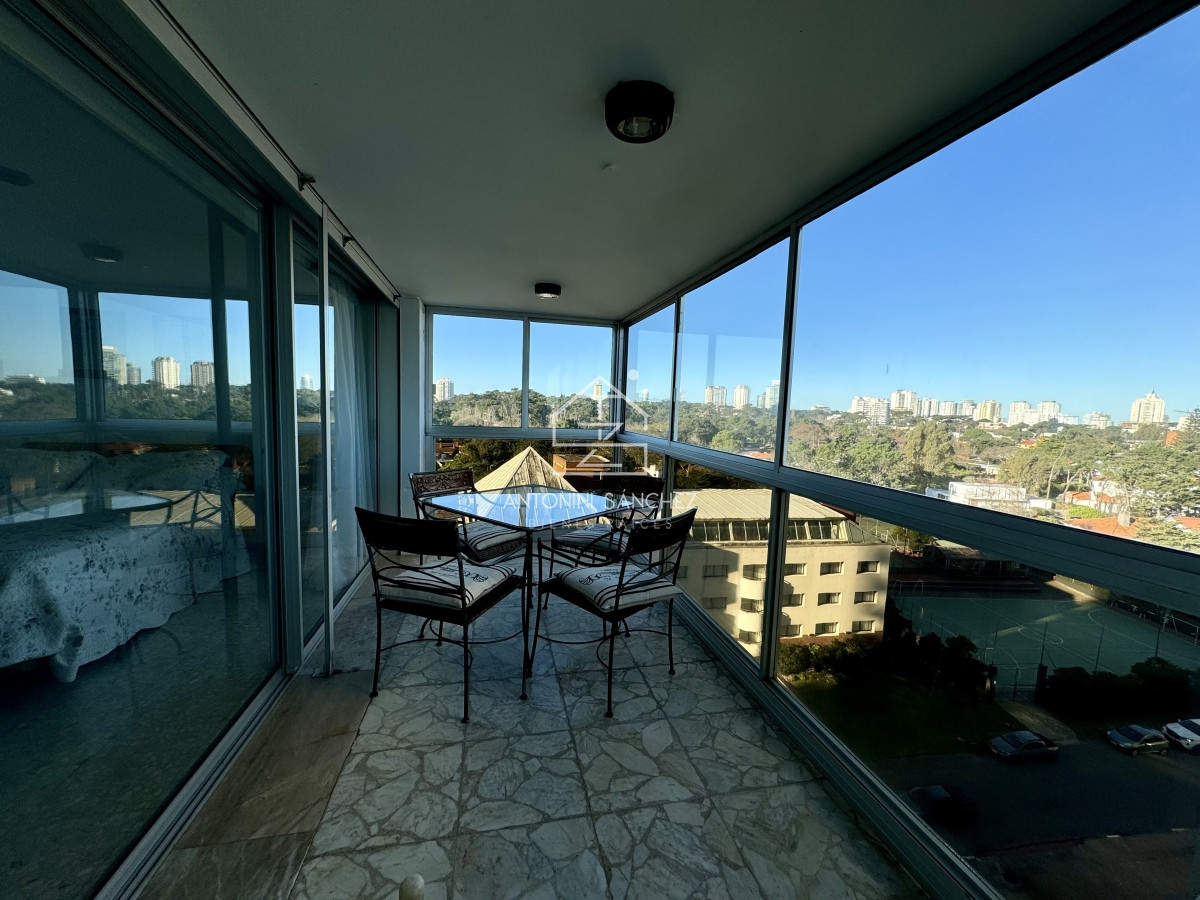 Apartamento ID.1083 - Venta apartamento 2 dormitorios mas dependencia