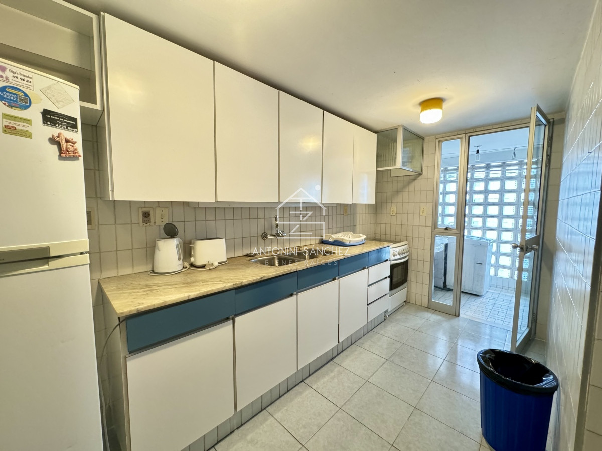 Apartamento ID.1083 - Venta apartamento 2 dormitorios mas dependencia