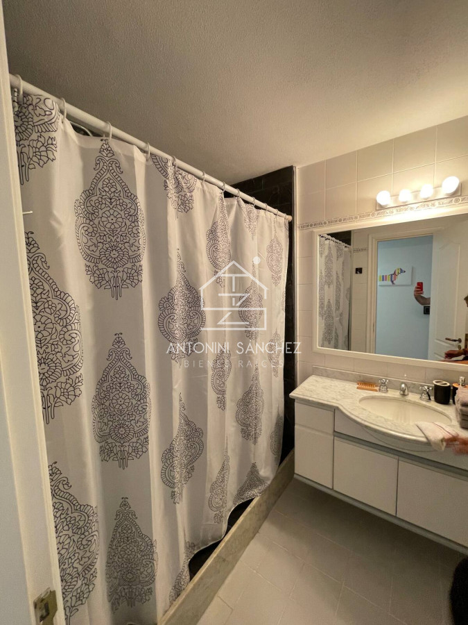 Apartamento ID.2575 - Venta alquiler apartamento 2 dormitorios Punta del Este