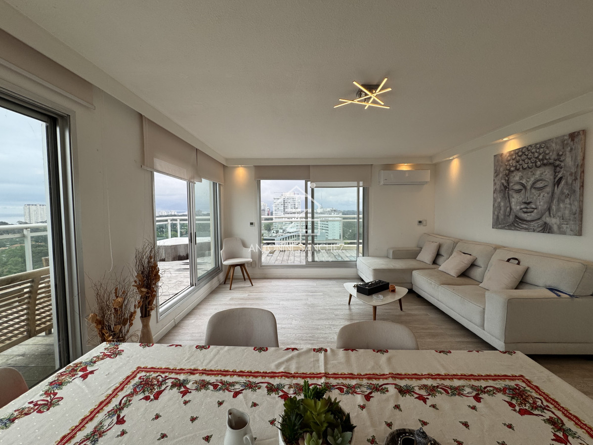 Apartamento ID.1211 - Venta apartamento 3 dormitorios Punta del Este