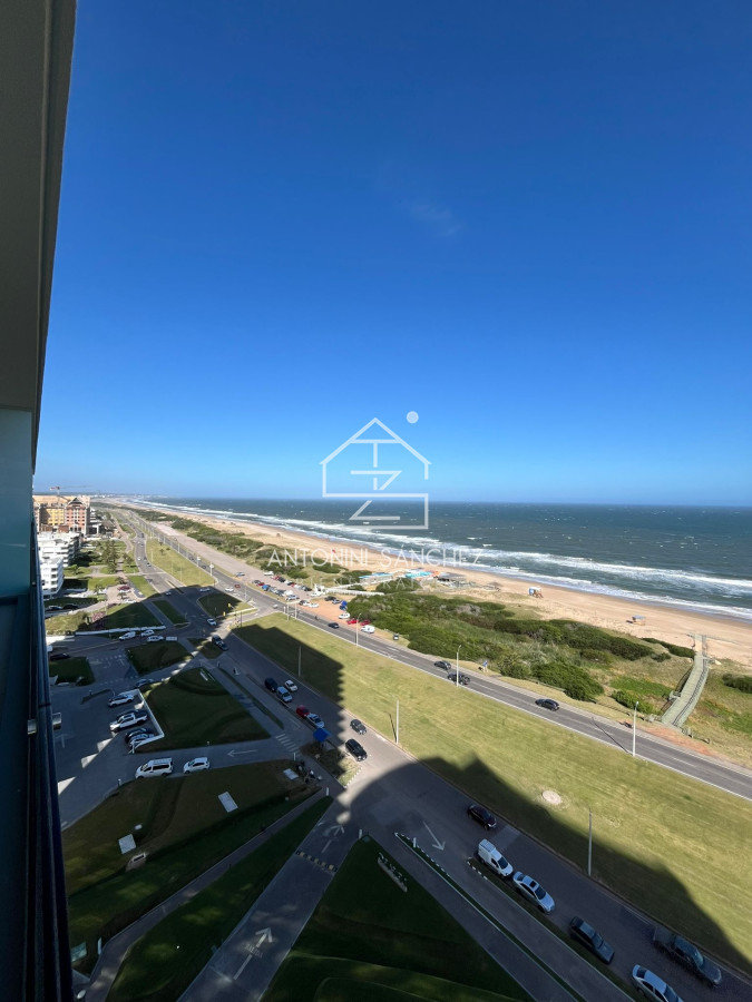 Apartamento ID.2398 - VENTA APARTAMENTO 4 SUITES LE PARC 3 PLAYA BRAVA PUNTA DEL ESTE 