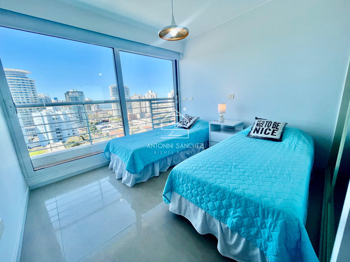 Apartamento ID.2825 - VENTA APARTAMENTO 3 DORMITORIO PUNTA DEL ESTE