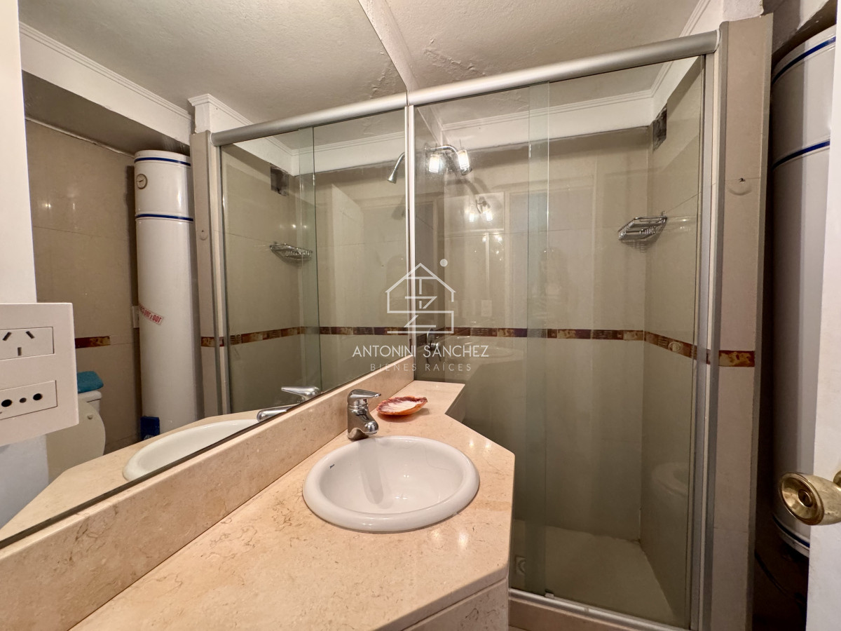 Apartamento ID.1344 - Venta apartamento 2 dormitorios 2 baños primera linea