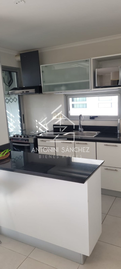 Apartamento ID.1463 - Venta Apartamento dormitorio y medio en Punta Del Este