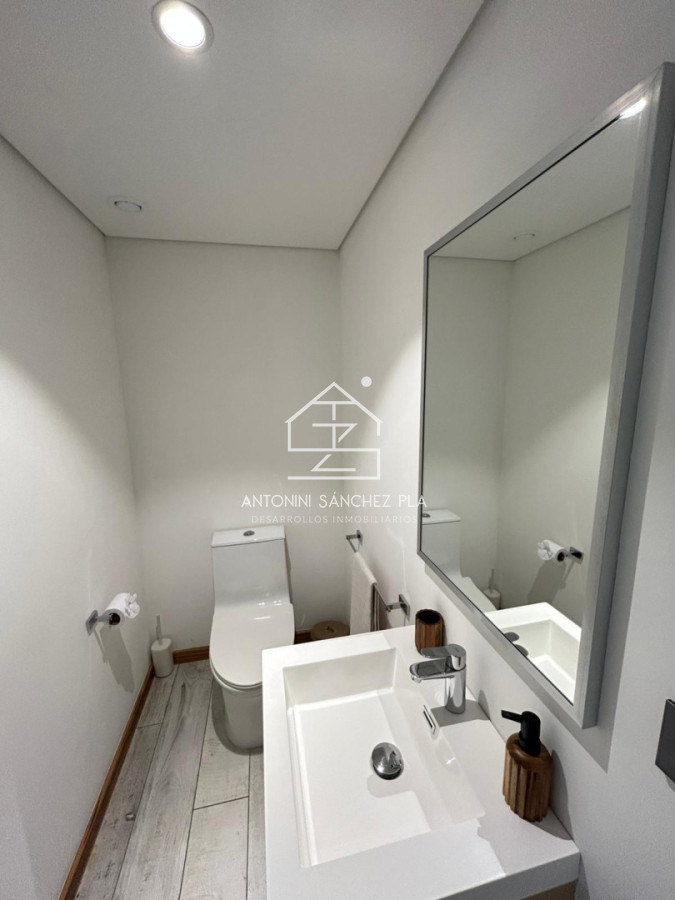 Apartamento ID.4371 - Venta apartamento un dormitorio Punta del Este playa Brava edificio Surfside