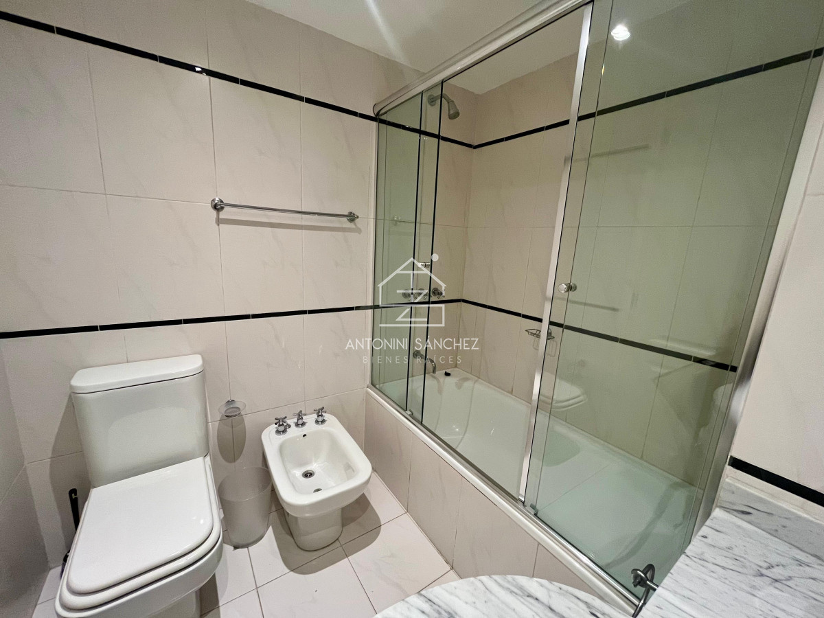 Apartamento ID.2799 - VENTA APARTAMENTO 3 DOMITORIOS PUNTA DEL ESTE