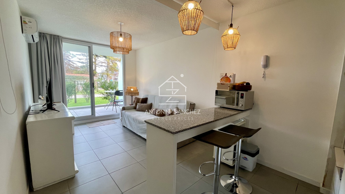 Apartamento ID.2261 - Venta apartamento 1 dormitorio 1 baño pinares
