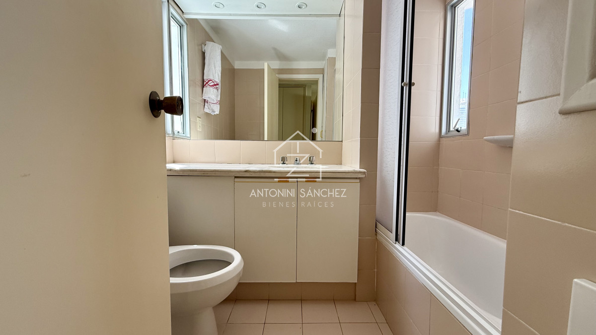 Apartamento ID.3003 - Venta Apartamento 2 Dormitorios Punta del Este