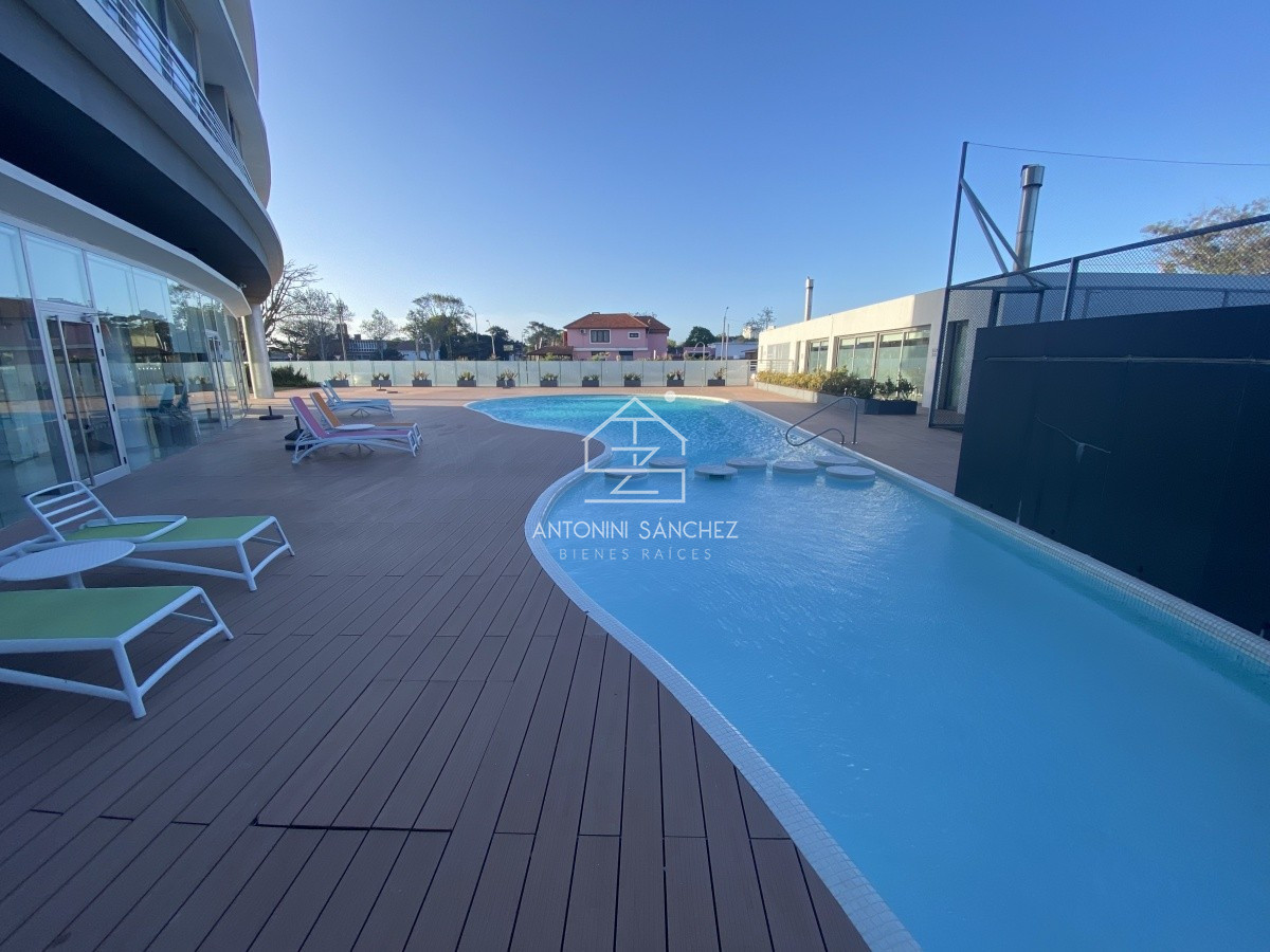 Apartamento ID.1128 - Venta Penthouse Punta Del Este