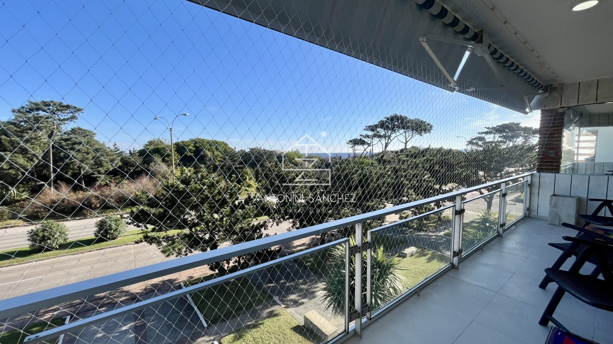 Apartamento ID.971 - Venta Apartamento 2 Dormitorios Mansa Punta del Este