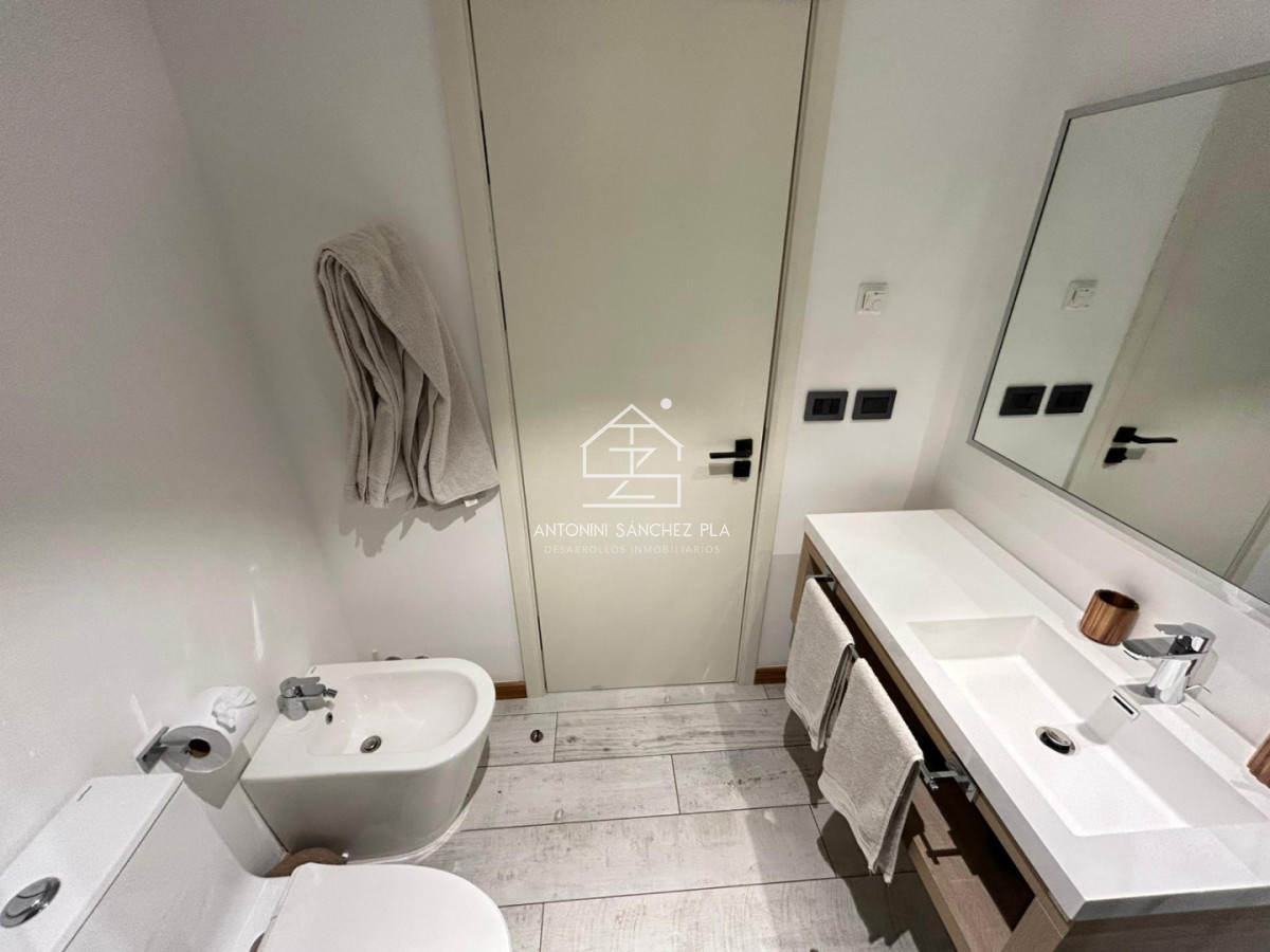 Apartamento ID.4371 - Venta apartamento un dormitorio Punta del Este playa Brava edificio Surfside