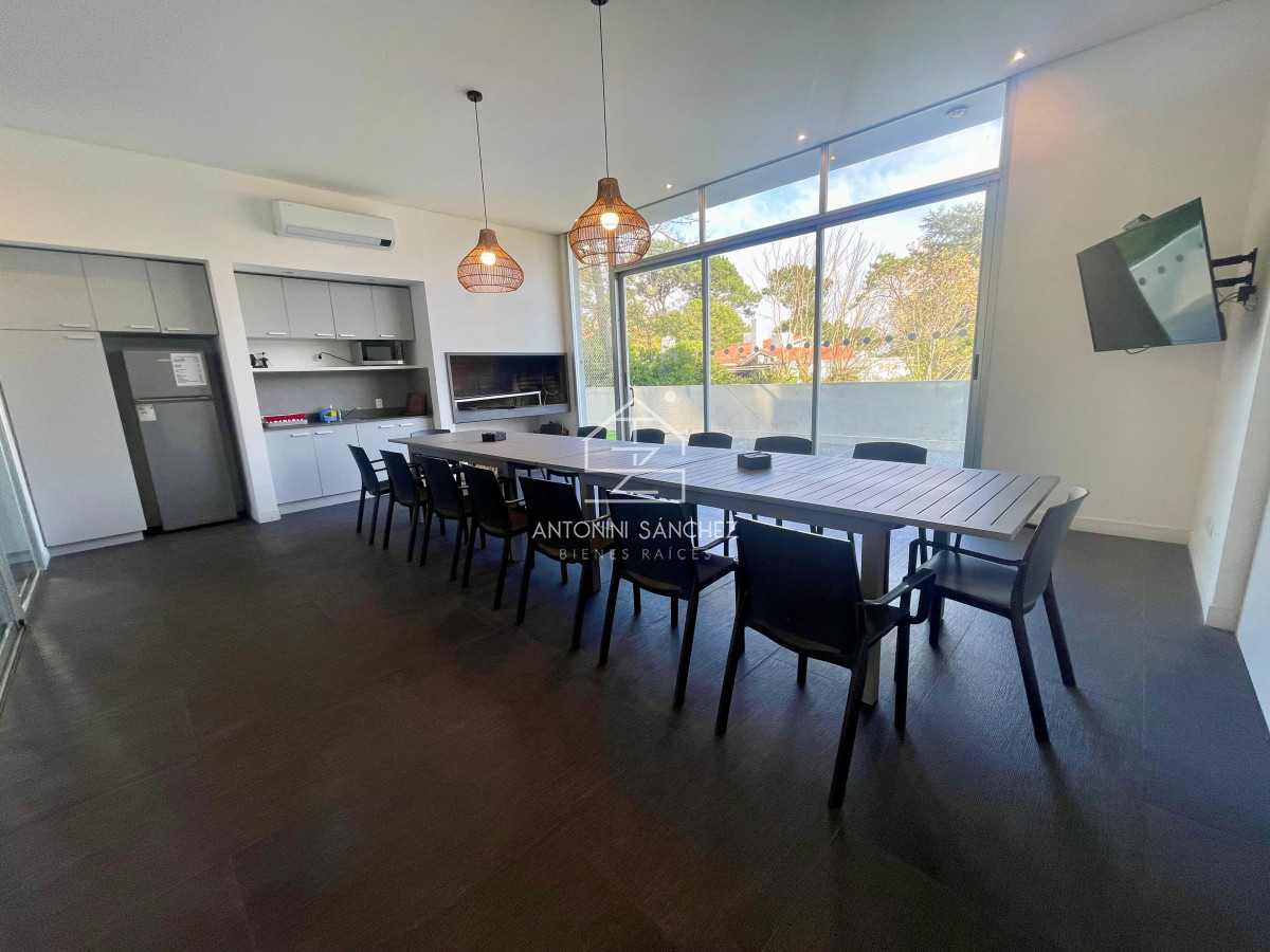 Apartamento ID.2251 - Venta de Apartamento en Roosevelt-Punta Del Este 