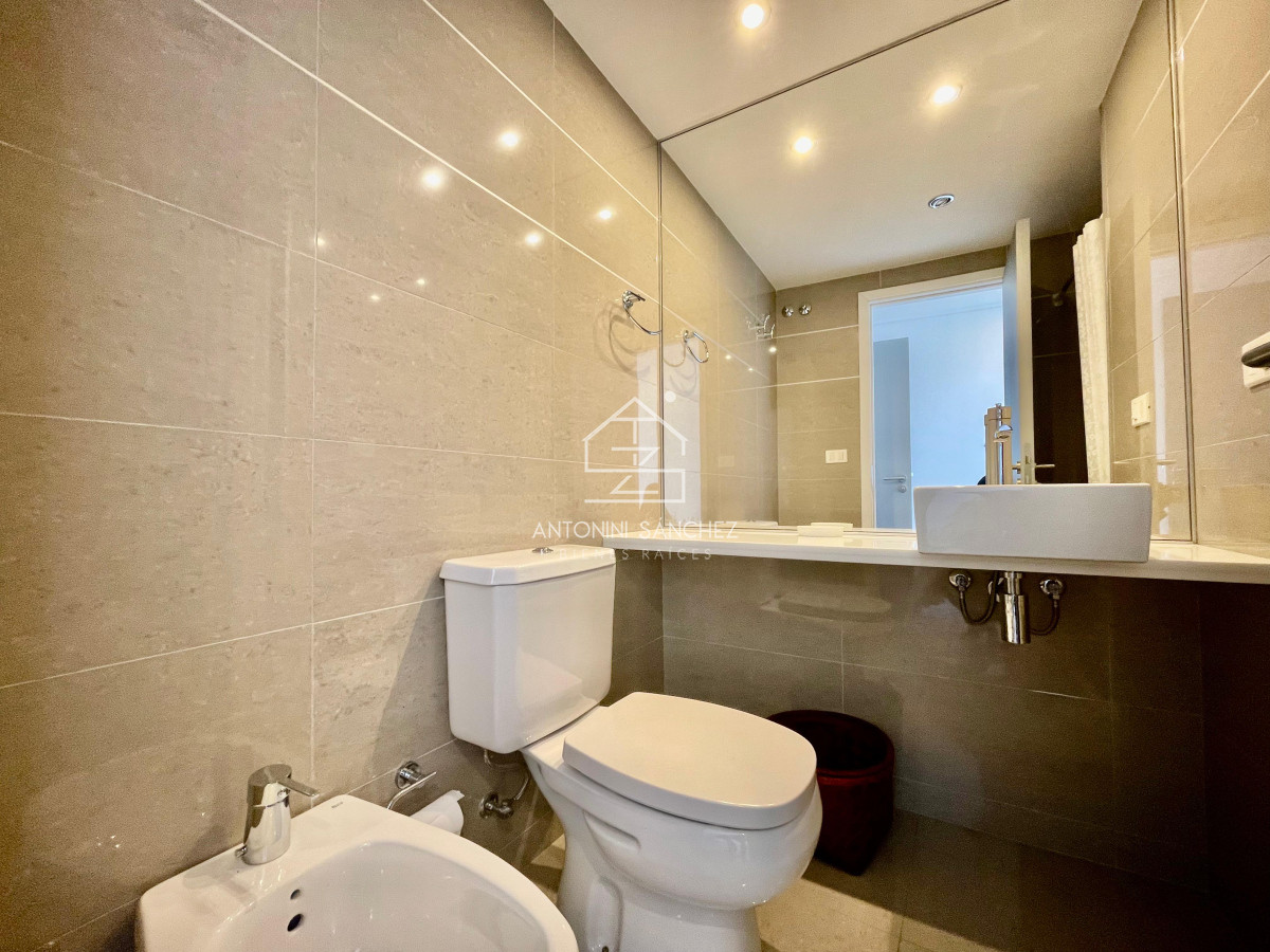 Apartamento ID.1129 - Venta apartamento 2 dormitorios Punta Del Este