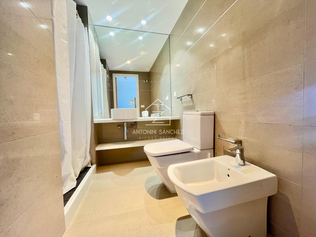 Apartamento ID.2825 - VENTA APARTAMENTO 3 DORMITORIO PUNTA DEL ESTE