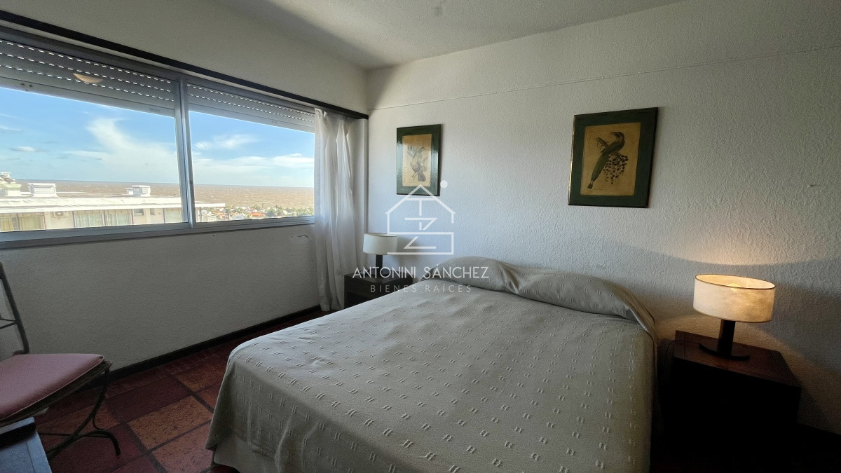 Apartamento ID.456 - Apartamento 2 dormitorios Punta del Este vista a la Brava