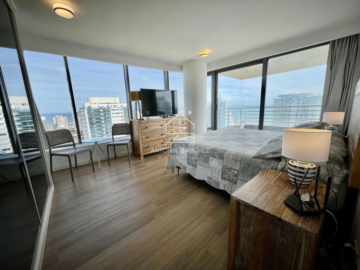 Apartamento ID.1128 - Venta Penthouse Punta Del Este