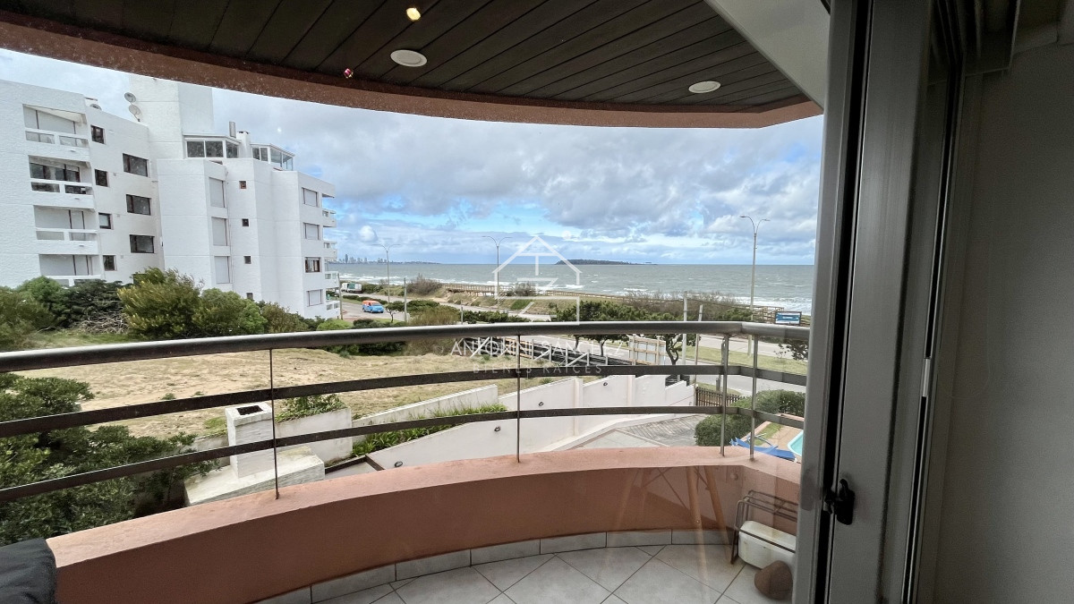 Apartamento ID.1121 - Venta Apartamento Mansa 1 Dormitorio Punta del Este
