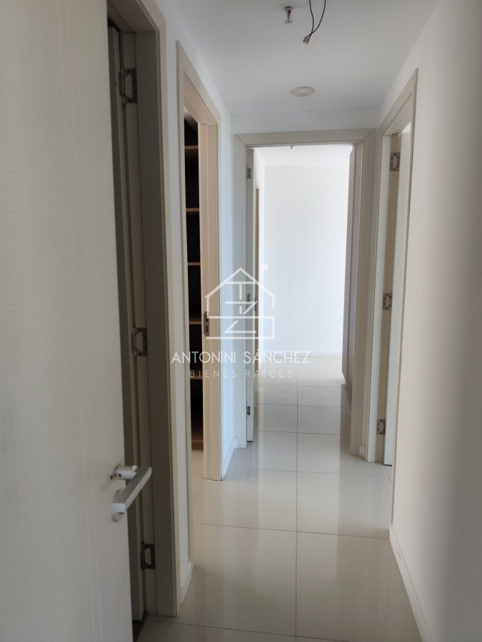 Apartamento ID.1166 - Venta apartamento 3 dormitorios Punta del Este