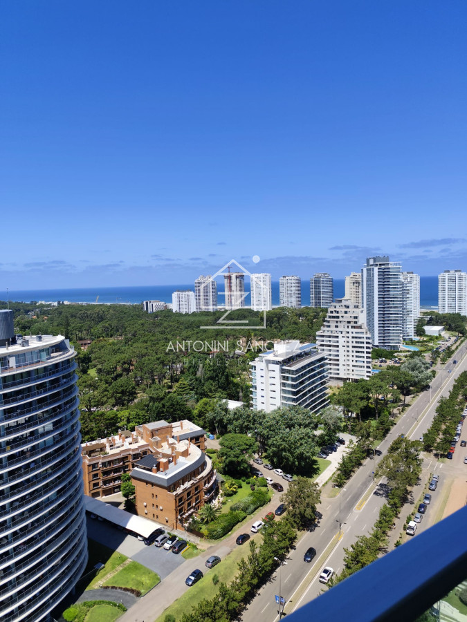 Apartamento ID.1166 - Venta apartamento 3 dormitorios Punta del Este