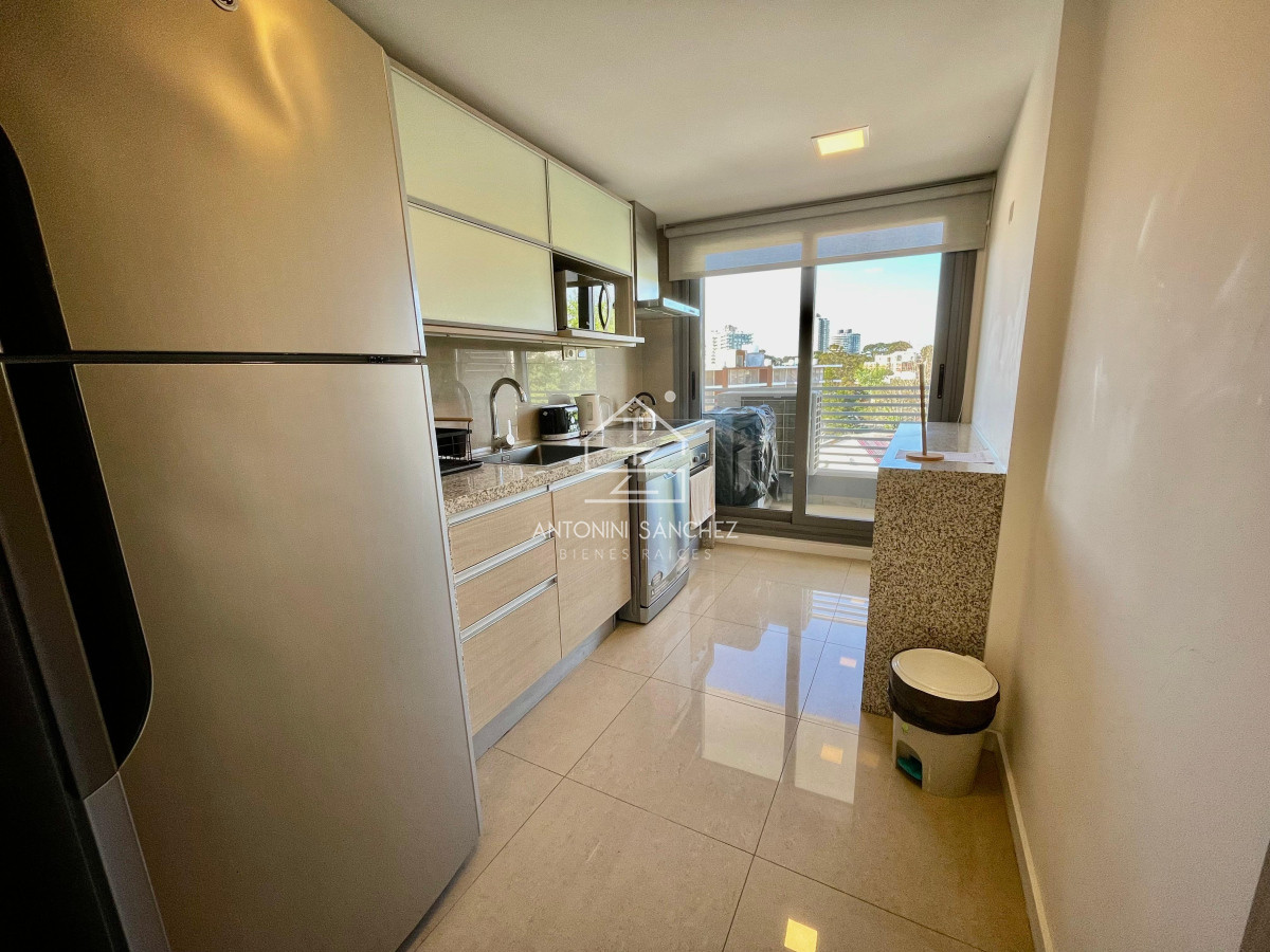 Apartamento ID.2801 - Venta apartamento 2 dormitorios Punta Del Este
