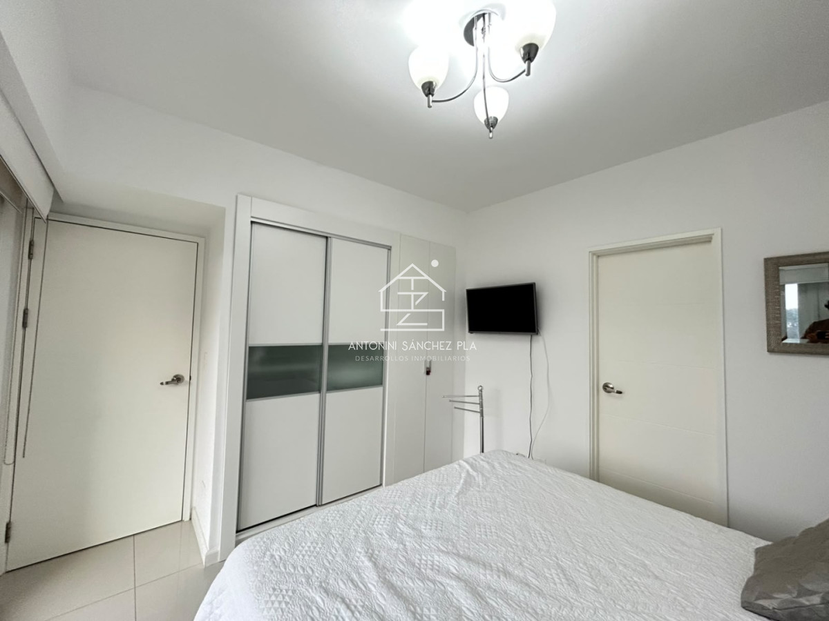 Apartamento ID.4538 - Venta apartamento un dormitorio Punta del este Playa Mansa Primera linea