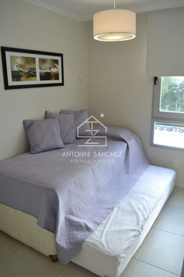 Apartamento ID.1463 - Venta Apartamento dormitorio y medio en Punta Del Este